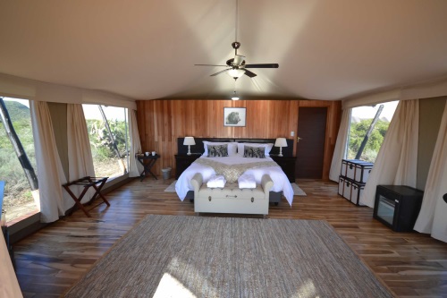 Parkview Lodge tent van binnen